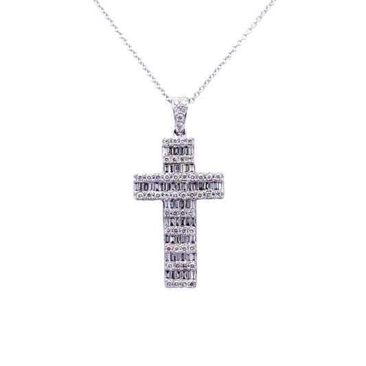 18k White Gold Diamond Cross Pendant Necklace